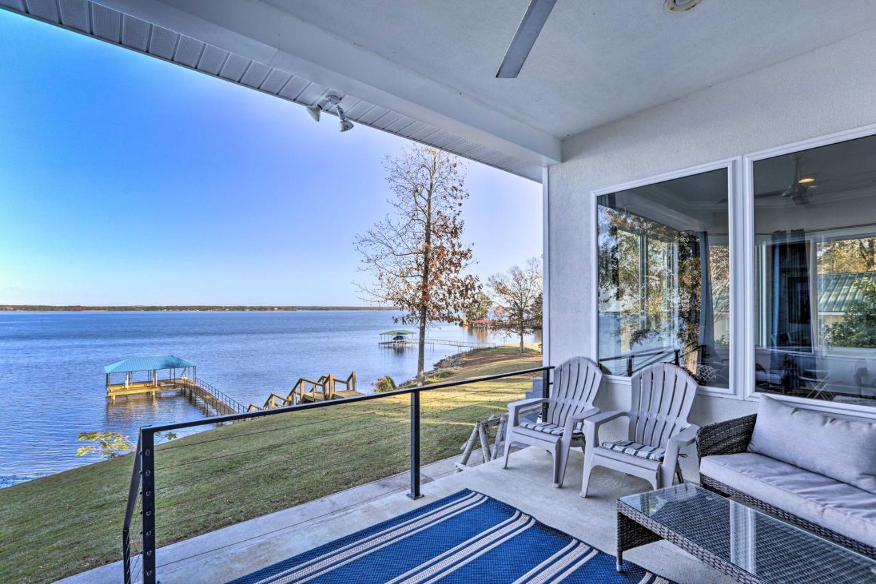 فيلا Beautiful Waterfront Getaway With Dock! Abbeville المظهر الخارجي الصورة