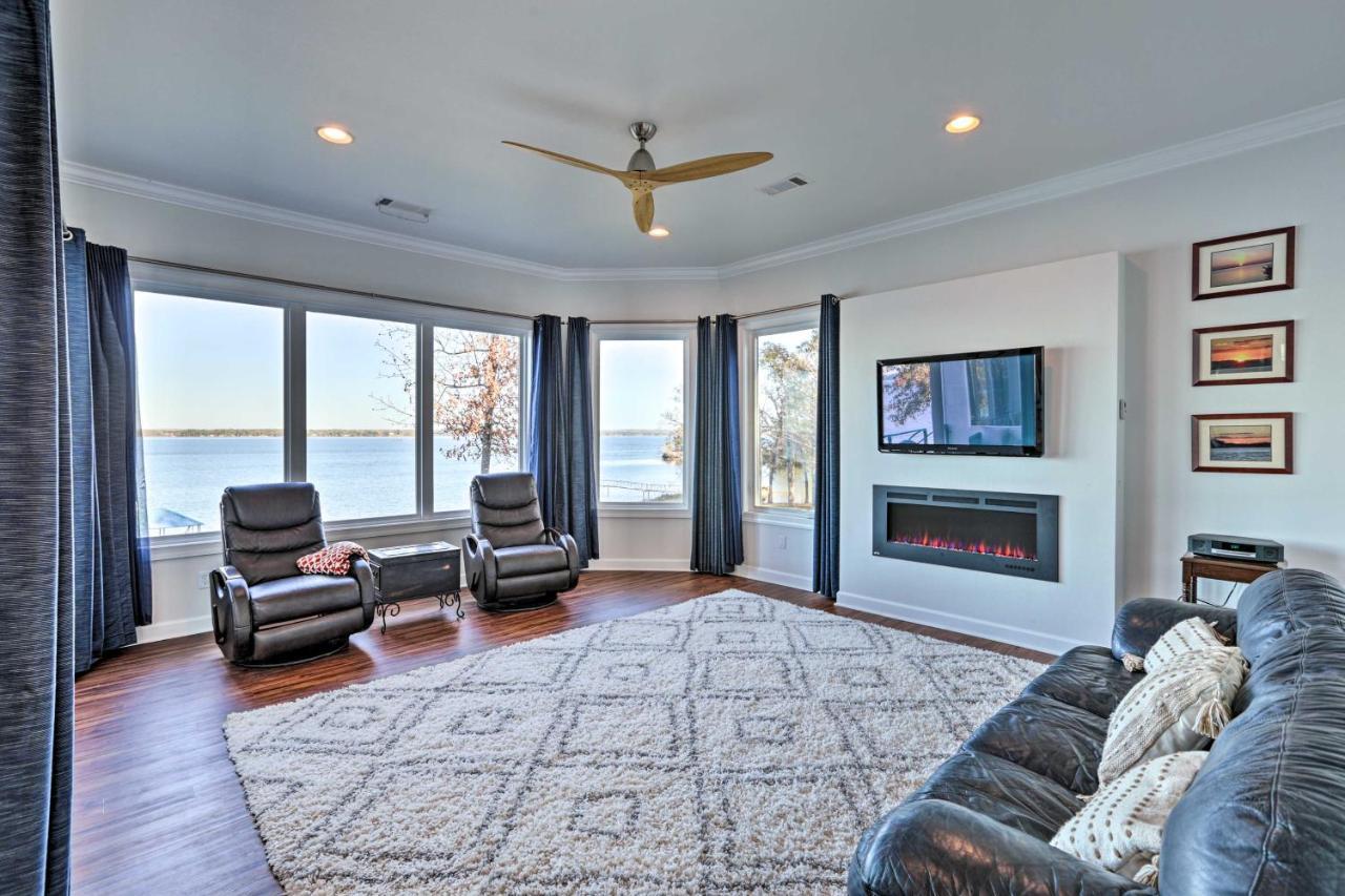 فيلا Beautiful Waterfront Getaway With Dock! Abbeville المظهر الخارجي الصورة